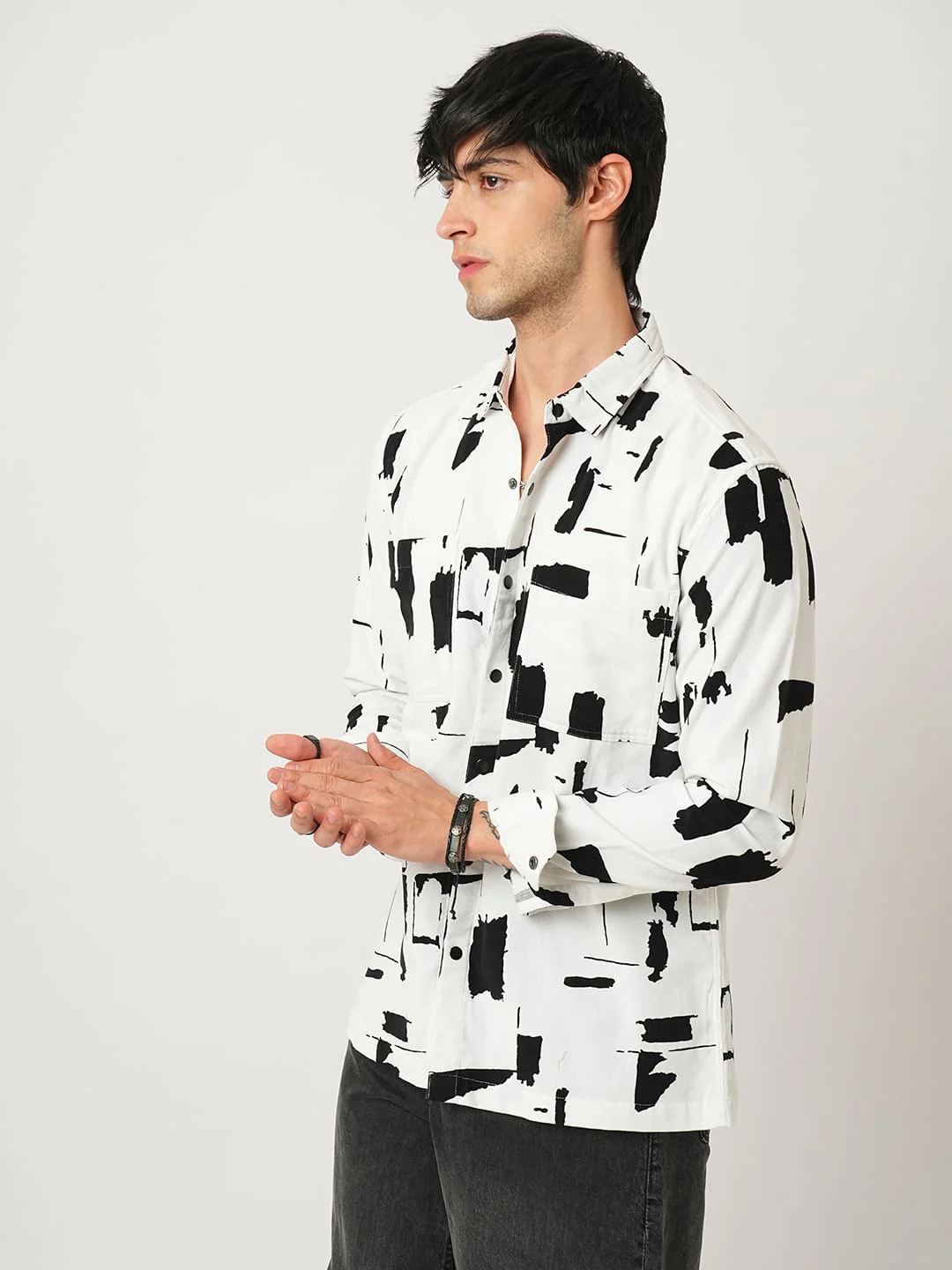 Artistic Achromatic Double Pocket Corduroy Shirt - Image 6