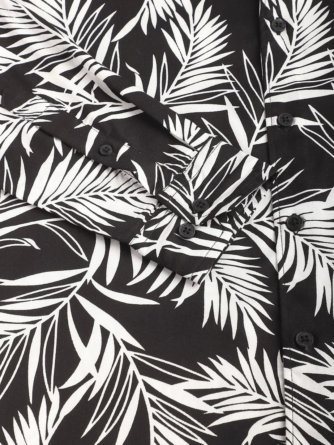 Black & White Hawaiian Printed Shirt - Image 10