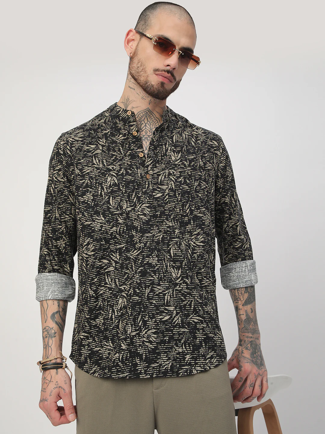Black Leafy Printed Kurta - Image 2