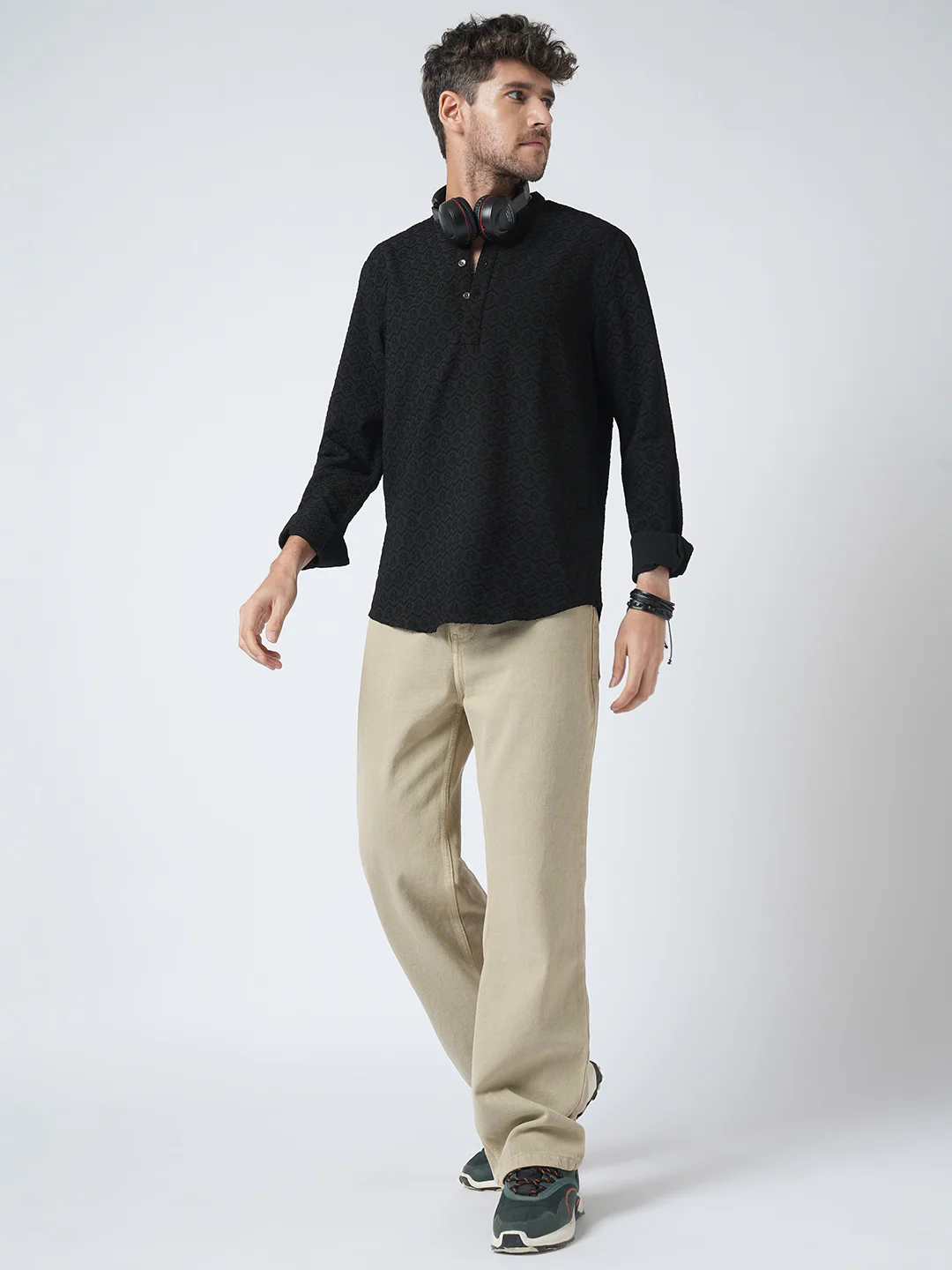 Black Self-Design Textured Kurta - Image 7