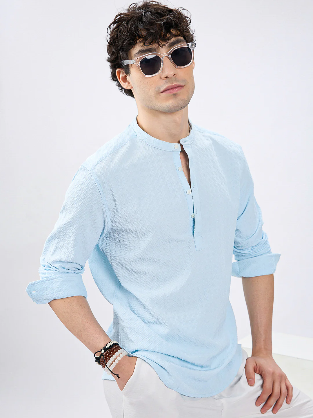 Icy Blue Diamond Weave Refined Kurta - Image 2