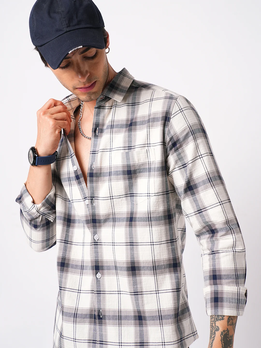 Modish Navy & White Tartanique Checks Textured Shirt - Image 2
