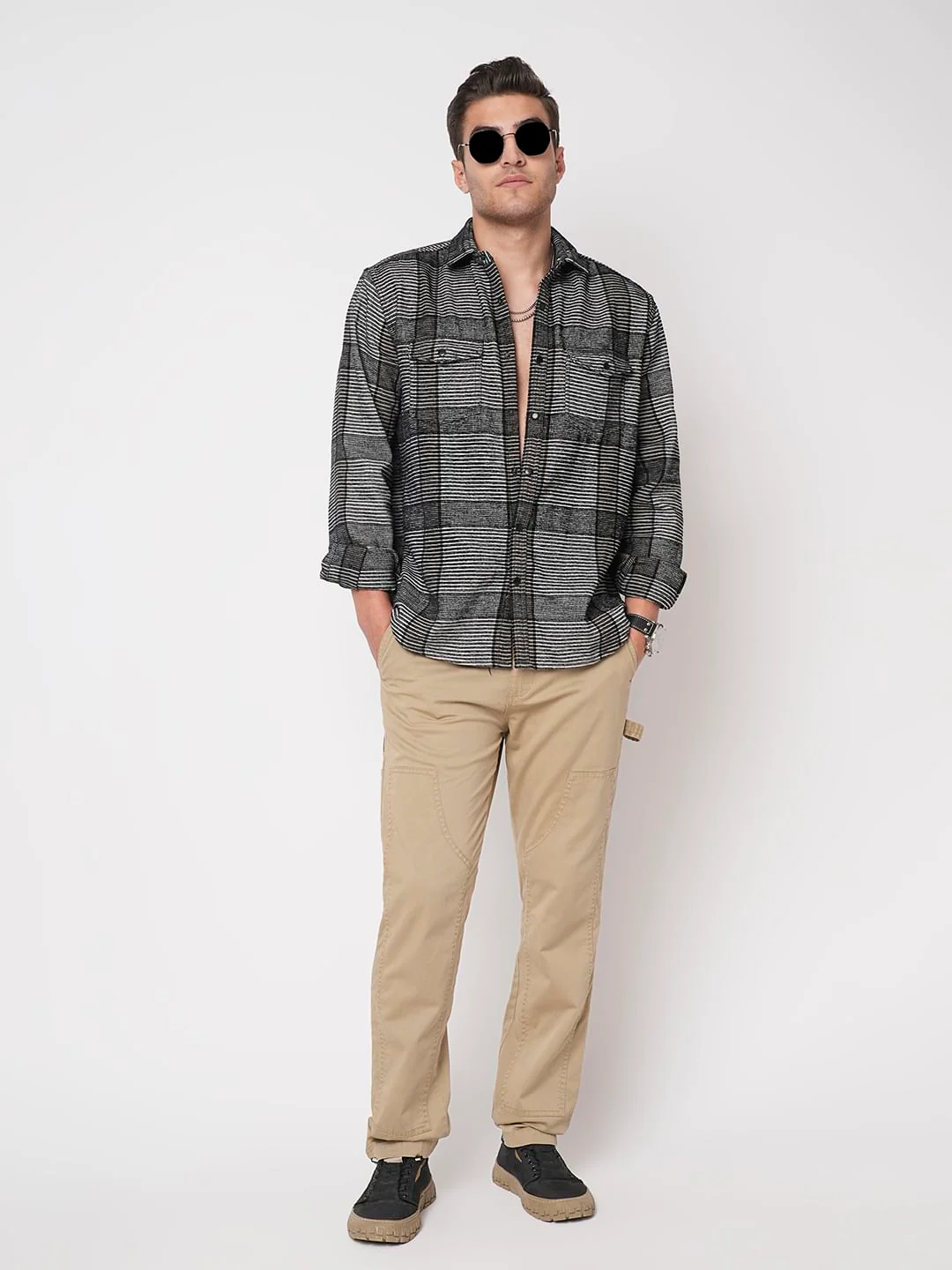 Monochrome Horizontal Stripes Double Flap Pocket Shirt - Image 7