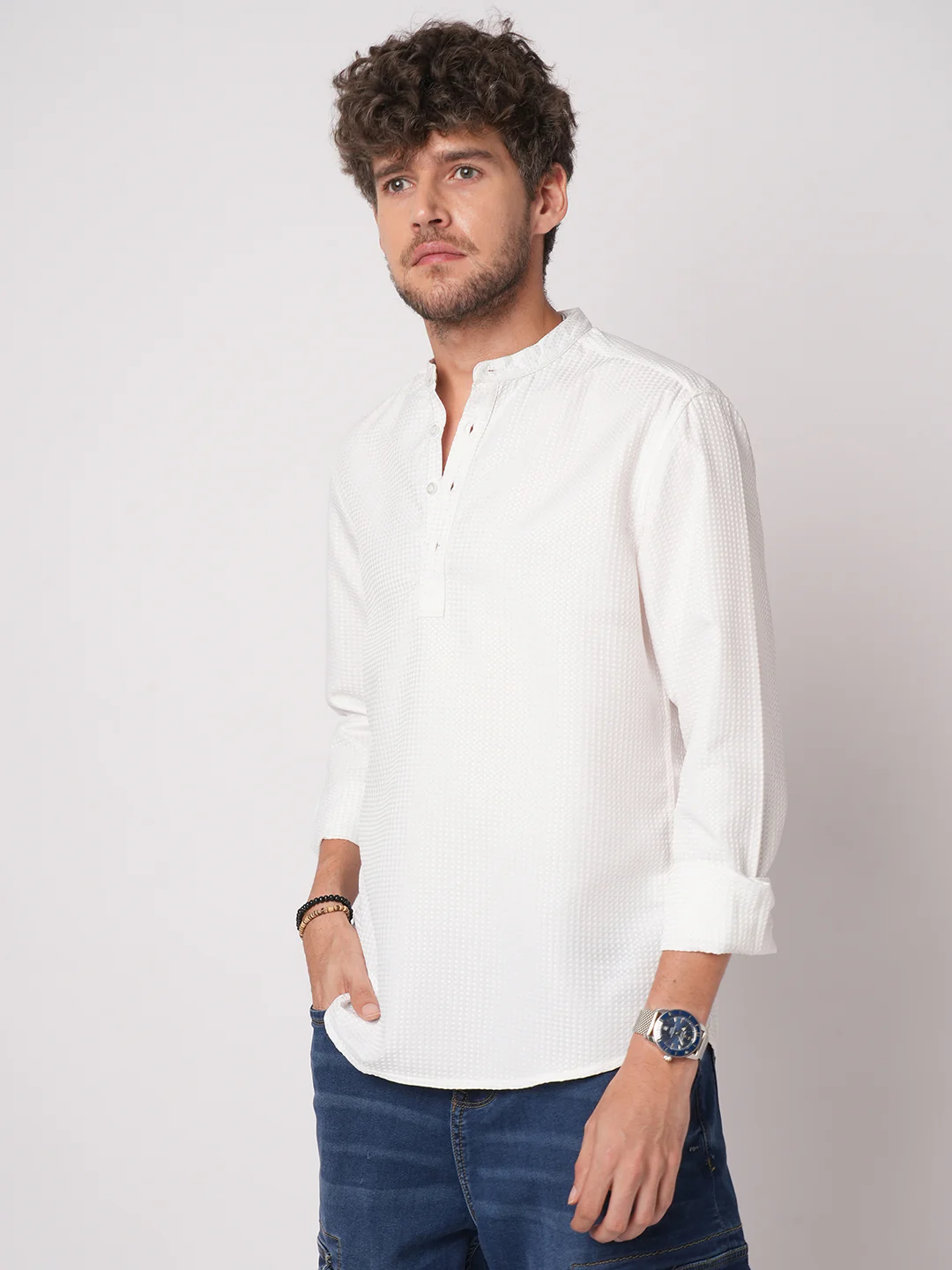 Snow White Dot Embossed Kurta - Image 6