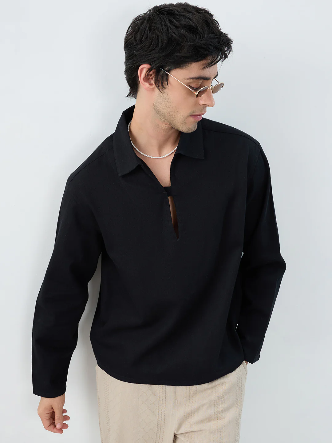 Timeless Black Cuffless Oversized Shirt - Image 2