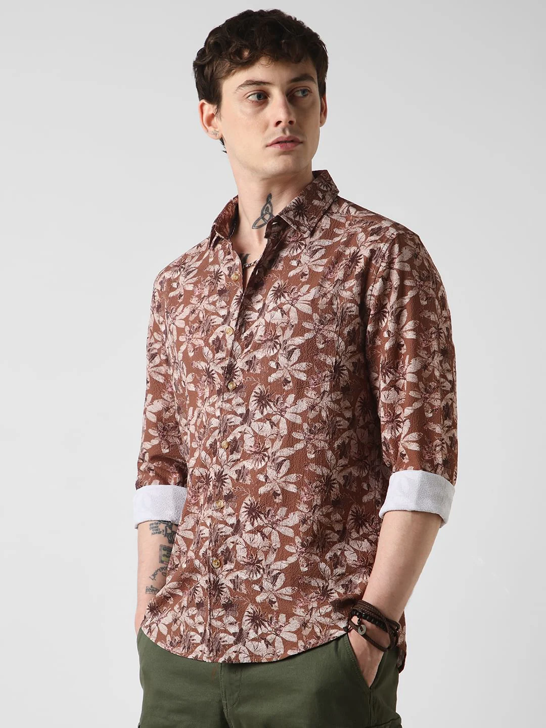 Voguish Creased Brown Floral Shirt - Image 5