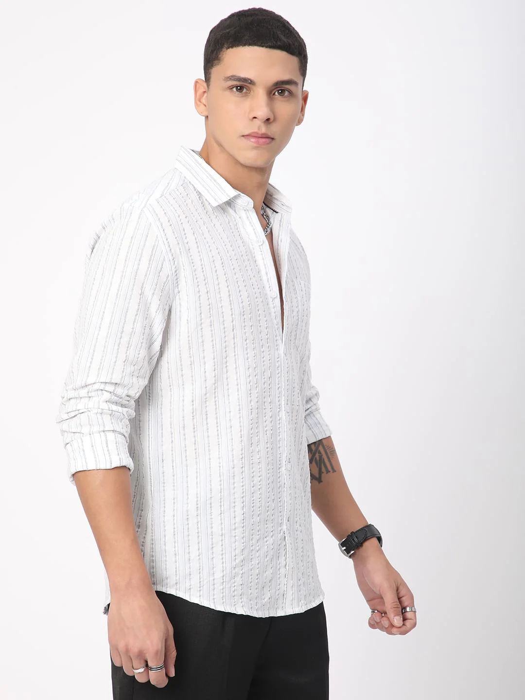 Voguish White Vertical Line Stripe Seersucker Shirt - Image 7